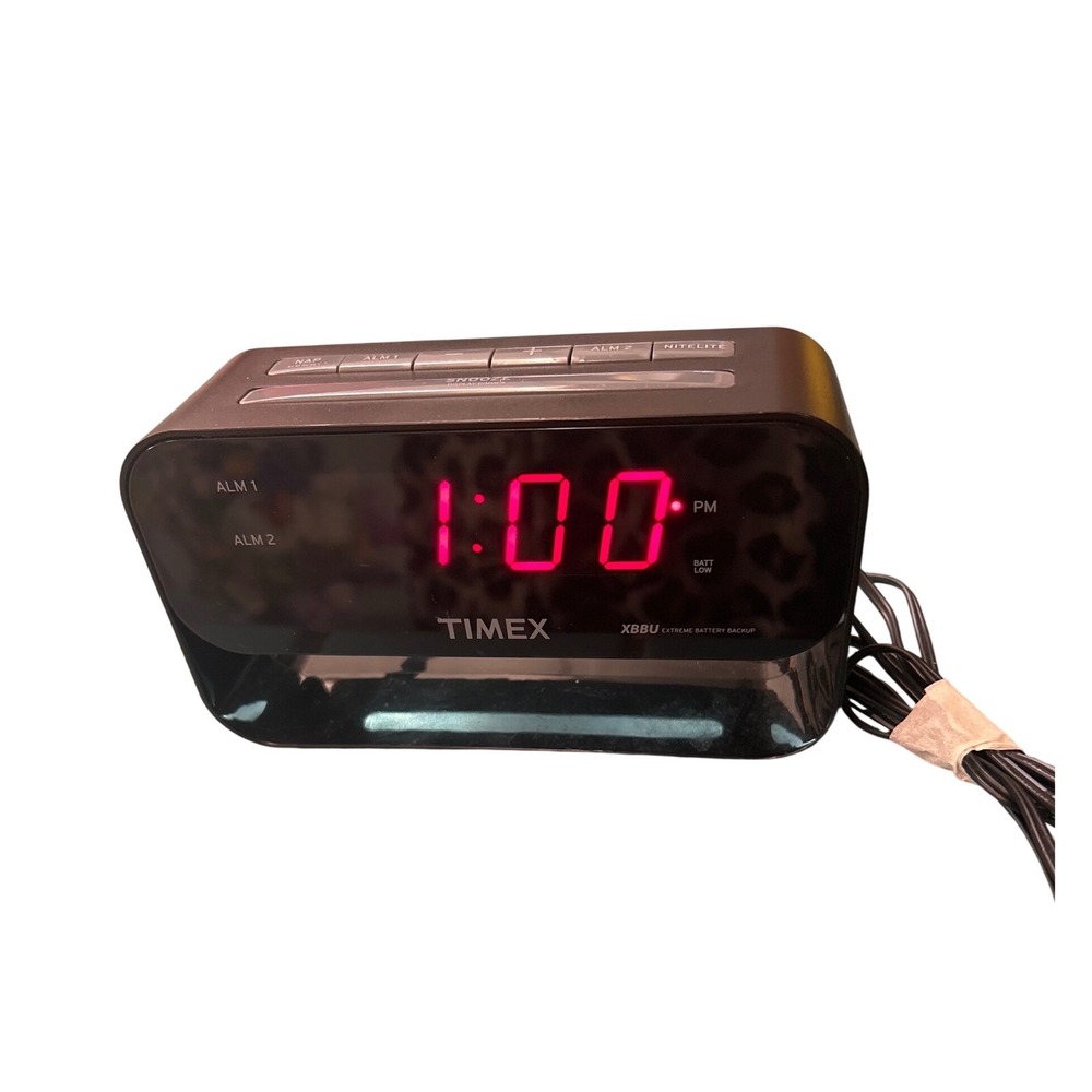 Timex T128 Dual Alarm Clock Red LED Display USB Charging Port Nightlight Black